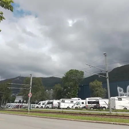 Cosy Near Center * Μπέργκεν