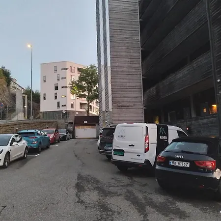 Cosy Near Center Apartment